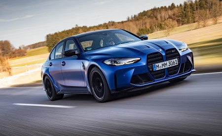 2021 BMW M3 Competition Sedan (Color: Frozen Portimao Blue Metallic) Front Three-Quarter Wallpapers 450x275 (52)