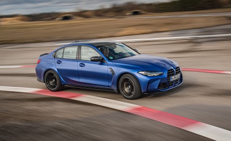 2021 BMW M3 Competition Sedan (Color: Frozen Portimao Blue Metallic) Front Three-Quarter Wallpapers 450x275 (30)