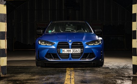 2021 BMW M3 Competition Sedan (Color: Frozen Portimao Blue Metallic) Front Wallpapers 450x275 (82)