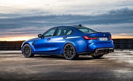 2021 BMW M3 Competition Sedan (Color: Frozen Portimao Blue Metallic) Rear Three-Quarter Wallpapers 450x275 (71)