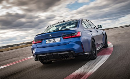2021 BMW M3 Competition Sedan (Color: Frozen Portimao Blue Metallic) Rear Wallpapers 450x275 (37)