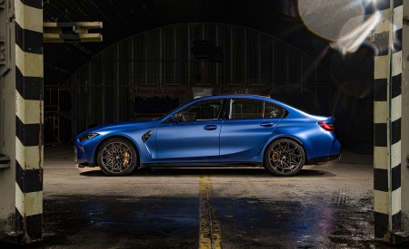 2021 BMW M3 Competition Sedan (Color: Frozen Portimao Blue Metallic) Side Wallpapers 450x275 (86)