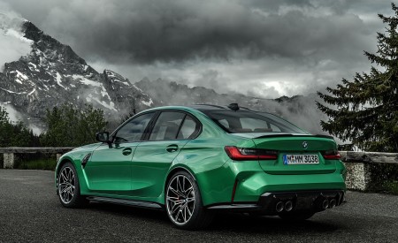 2021 BMW M3 Sedan Rear Three-Quarter Wallpapers 450x275 (24)
