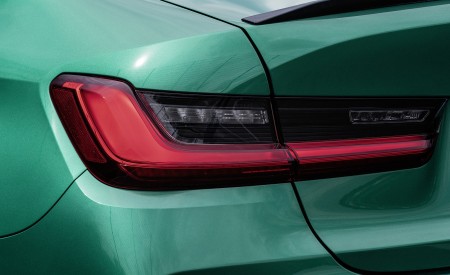 2021 BMW M3 Sedan Tail Light Wallpapers 450x275 (208)