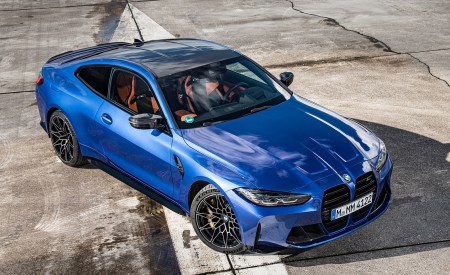 2021 BMW M4 Competition Coupe (Color: Portimao Blue) Front Three-Quarter Wallpapers 450x275 (45)