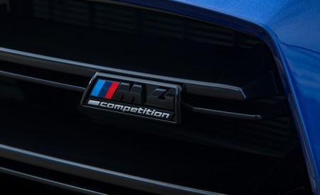 2021 BMW M4 Competition Coupe (Color: Portimao Blue) Grill Wallpapers 450x275 (67)