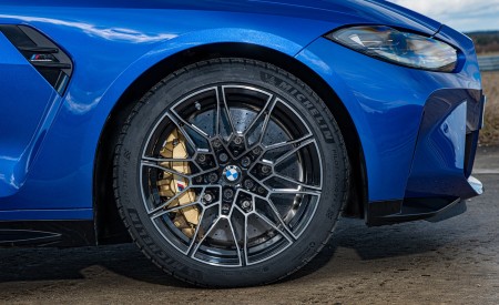 2021 BMW M4 Competition Coupe (Color: Portimao Blue) Wheel Wallpapers 450x275 (61)