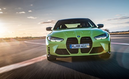 2021 BMW M4 Competition Coupe (Color: Sao Paulo Yellow) Front Wallpapers 450x275 (83)