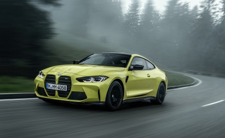 2021 BMW M4 Coupe Competition Front Three-Quarter Wallpapers 450x275 (4)