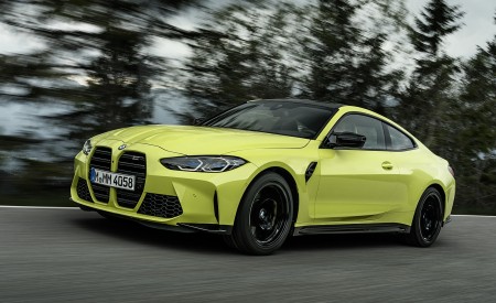 2021 BMW M4 Coupe Competition Front Three-Quarter Wallpapers 450x275 (2)