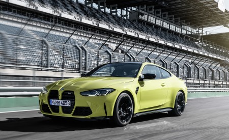 2021 BMW M4 Coupe Competition Front Three-Quarter Wallpapers 450x275 (133)