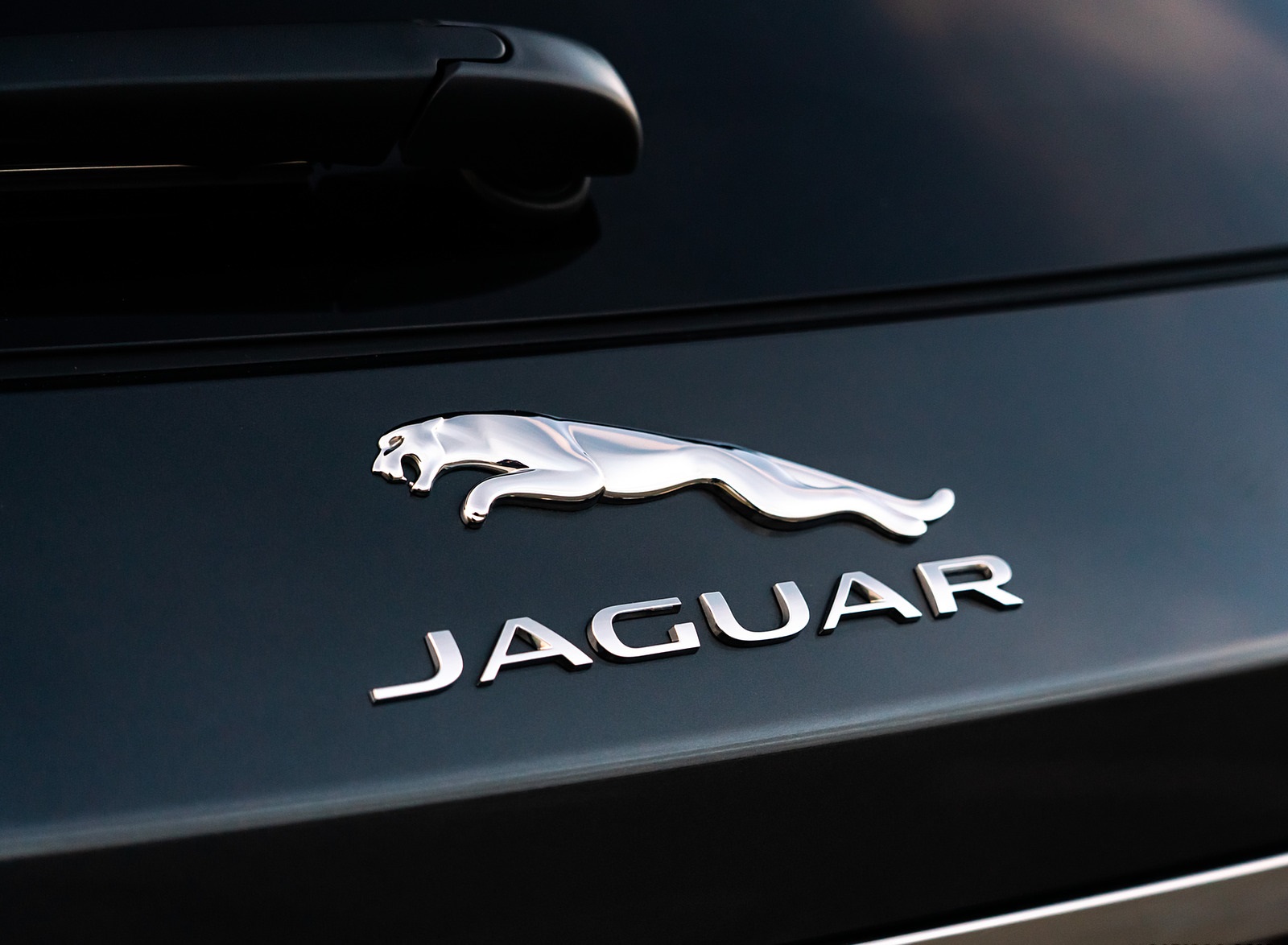 2021 Jaguar XF Sportbrake Badge Wallpapers #23 of 32