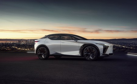 2021 Lexus LF-Z Electrified Concept Front Three-Quarter Wallpapers 450x275 (19)