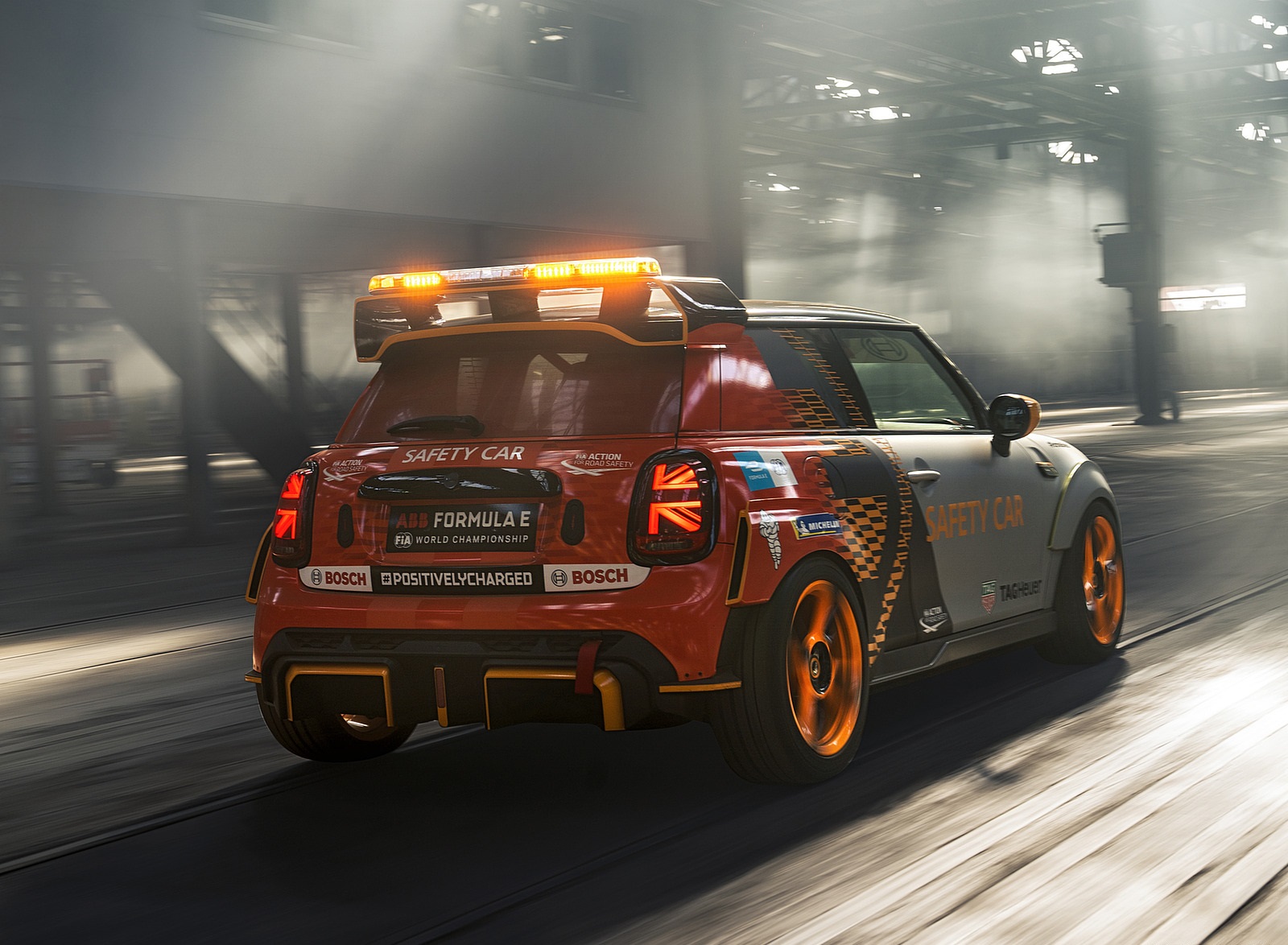 2021 MINI Electric Pacesetter Rear Three-Quarter Wallpapers (5)