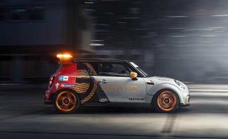 2021 MINI Electric Pacesetter Side Wallpapers 450x275 (7)