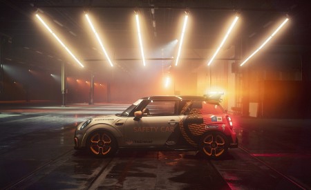 2021 MINI Electric Pacesetter Side Wallpapers 450x275 (25)