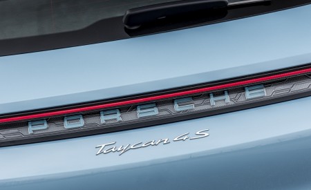 2021 Porsche Taycan 4S Cross Turismo (Color: Frozen Blue Metallic) Detail Wallpapers 450x275 (62)