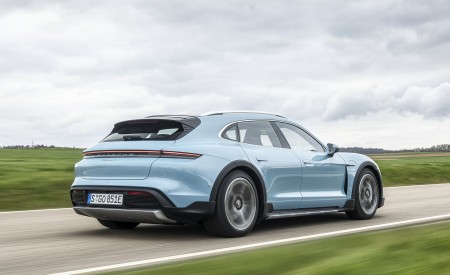 2021 Porsche Taycan 4S Cross Turismo (Color: Frozen Blue Metallic) Rear Three-Quarter Wallpapers 450x275 (55)