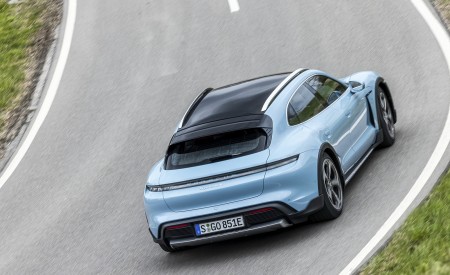 2021 Porsche Taycan 4S Cross Turismo (Color: Frozen Blue Metallic) Rear Wallpapers 450x275 (46)