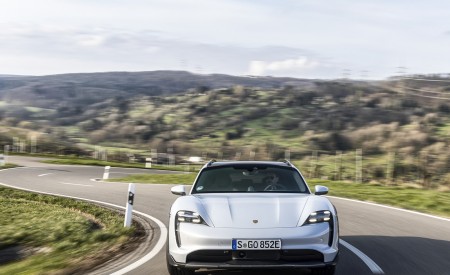 2021 Porsche Taycan 4S Cross Turismo (Color: Ice Grey Metallic) Front Wallpapers 450x275 (3)