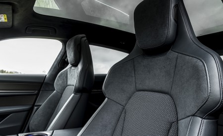 2021 Porsche Taycan 4S Cross Turismo (Color: Ice Grey Metallic) Panoramic Roof Wallpapers 450x275 (37)