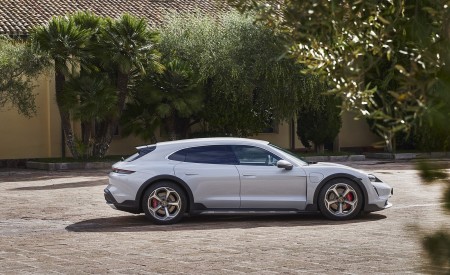 2021 Porsche Taycan 4S Cross Turismo Side Wallpapers 450x275 (92)