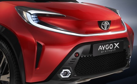 2021 Toyota Aygo X Prologue Concept Headlight Wallpapers  450x275 (22)