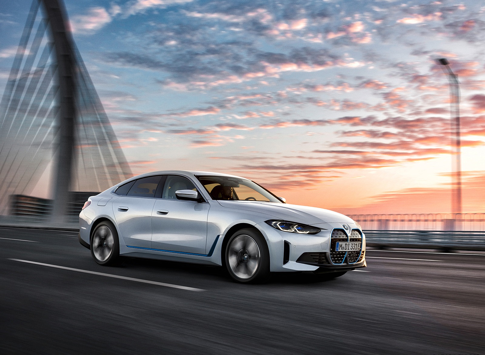 2022 BMW i4 eDrive40 Front Three-Quarter Wallpapers (1)