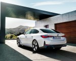 2022 BMW i4 eDrive40 Rear Three-Quarter Wallpapers 150x120 (13)