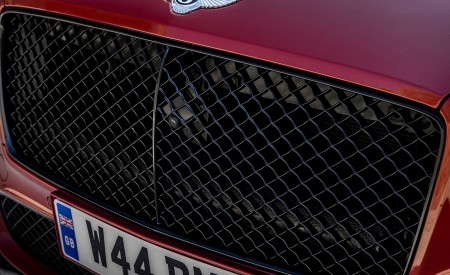 2022 Bentley Continental GT Speed (Color: Candy Red) Grille Wallpapers 450x275 (9)