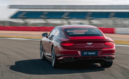 2022 Bentley Continental GT Speed (Color: Candy Red) Rear Wallpapers 450x275 (90)