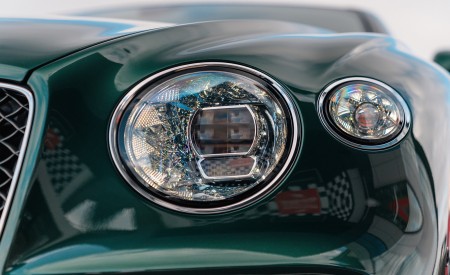 2022 Bentley Continental GT Speed (Color: Verdant) Headlight Wallpapers 450x275 (140)