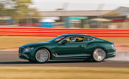 2022 Bentley Continental GT Speed (Color: Verdant) Side Wallpapers  450x275 (133)