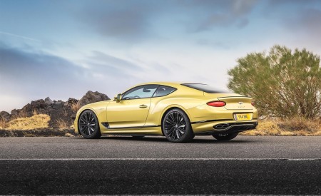 2022 Bentley Continental GT Speed Rear Three-Quarter Wallpapers 450x275 (81)