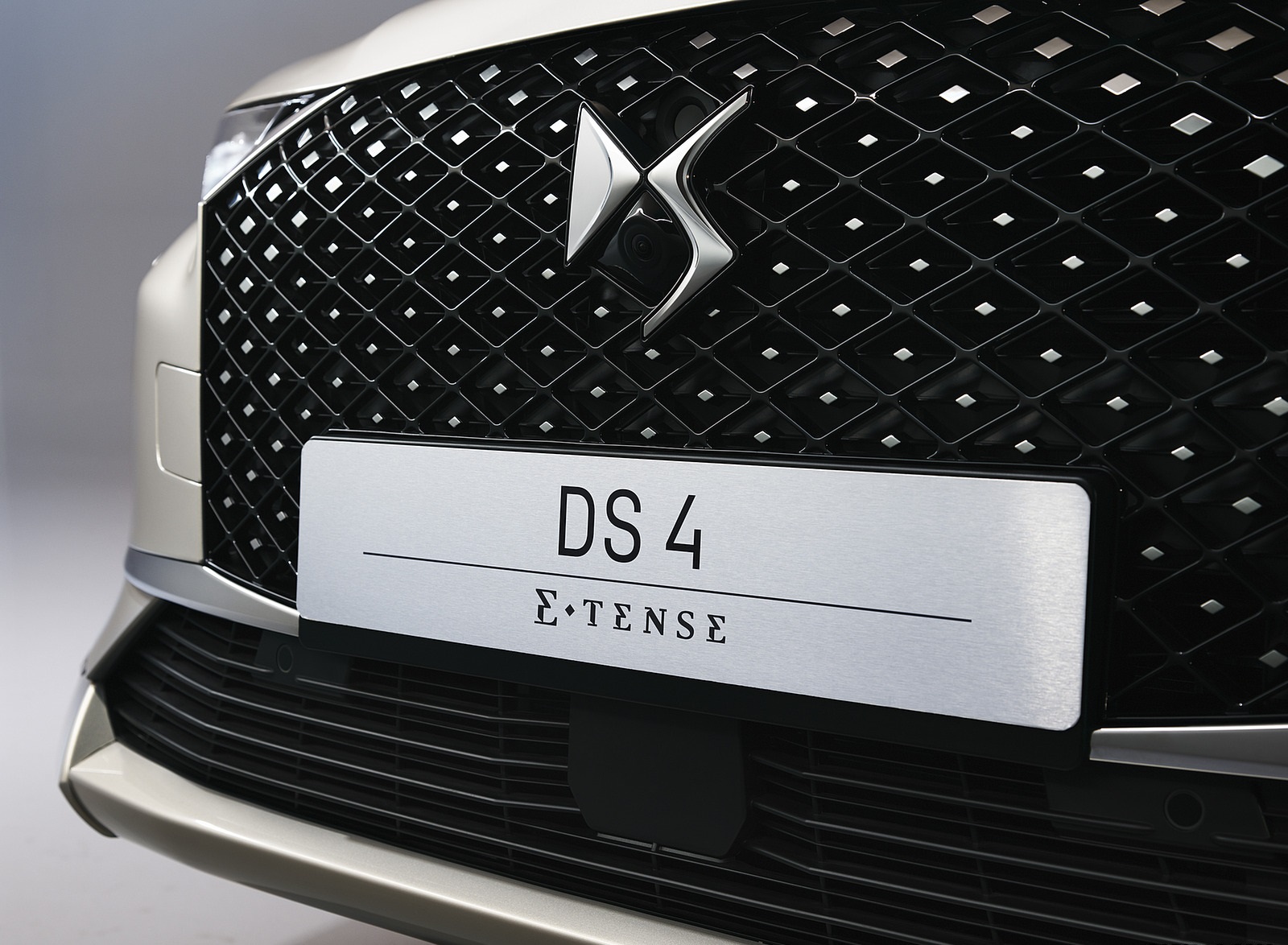 2022 DS 4 E-Tense Grill Wallpapers (13)