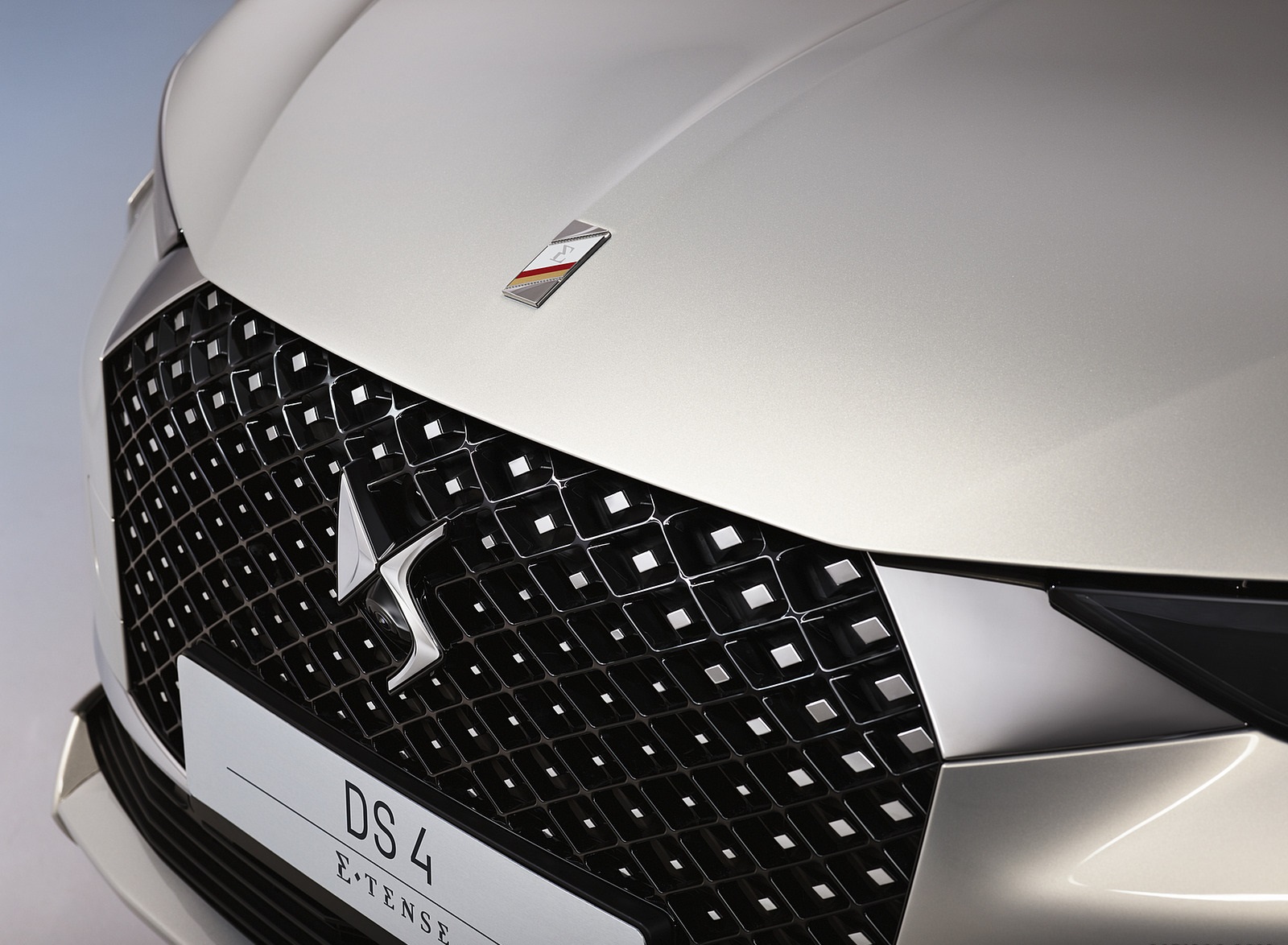 2022 DS 4 E-Tense Grill Wallpapers (12)
