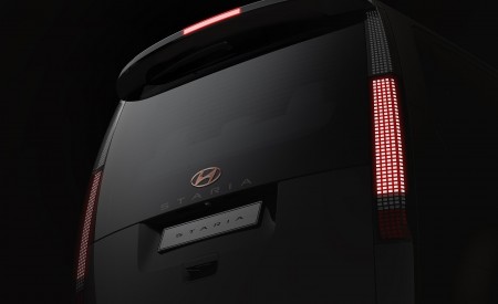 2022 Hyundai Staria Tail Light Wallpapers 450x275 (8)