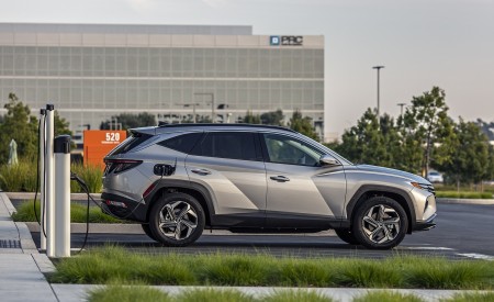 2022 Hyundai Tucson Plug-In Hybrid Side Wallpapers 450x275 (12)