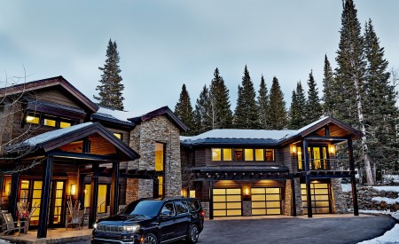 2022 Jeep Grand Wagoneer Front Three-Quarter Wallpapers  450x275 (46)