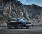 2022 Jeep Grand Wagoneer Front Three-Quarter Wallpapers 150x120 (6)