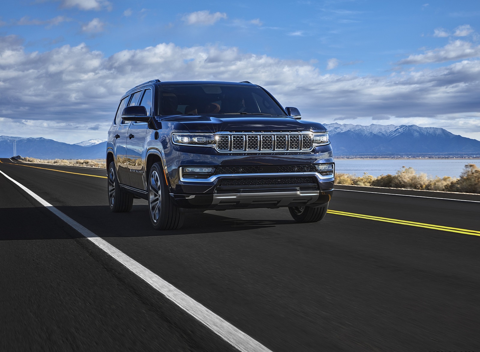 2022 Jeep Grand Wagoneer Front Wallpapers  (1)