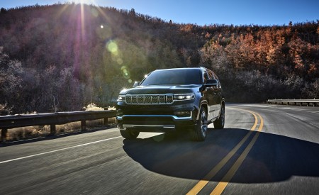 2022 Jeep Grand Wagoneer Front Wallpapers  450x275 (23)