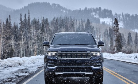 2022 Jeep Grand Wagoneer Front Wallpapers 450x275 (37)