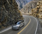 2022 Jeep Grand Wagoneer Series III Front Three-Quarter Wallpapers  150x120 (23)