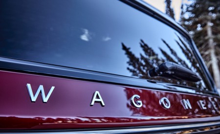 2022 Jeep Wagoneer Detail Wallpapers 450x275 (53)