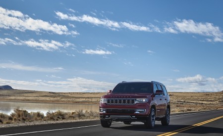 2022 Jeep Wagoneer Front Three-Quarter Wallpapers  450x275 (24)