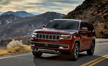 2022 Jeep Wagoneer Front Three-Quarter Wallpapers 450x275 (20)