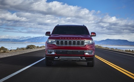 2022 Jeep Wagoneer Front Wallpapers 450x275 (29)