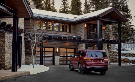 2022 Jeep Wagoneer Rear Wallpapers 450x275 (45)