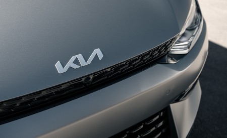 2022 Kia EV6 Detail Wallpapers 450x275 (33)